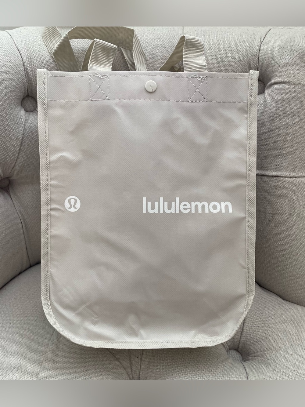 🩶 Lululemon  Small Reusable Tote shopping gift Bag Snap Closure